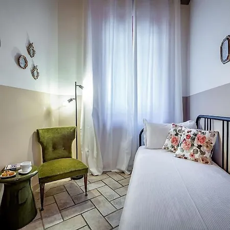 Chic Oriuolo At The Duomo Appartement